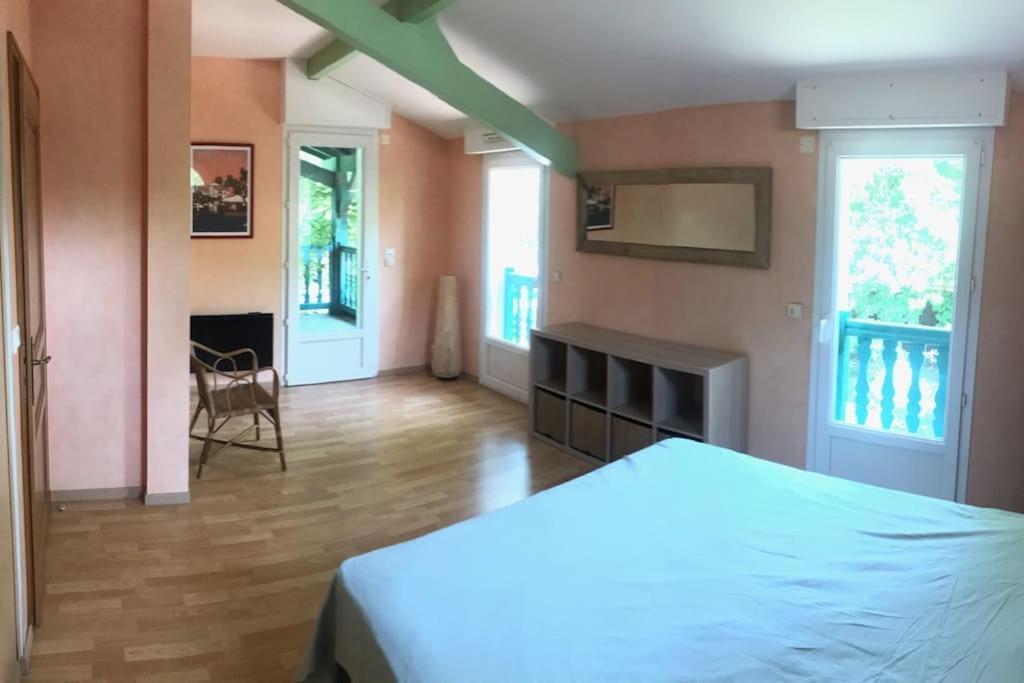 Belle Villa Basque Avec Piscine Et Jardin De 3000M2 Saint-Jean-de-Luz Luaran gambar